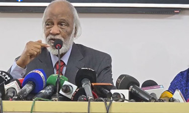 বিদেশি কূটনীতিকদের সঙ্গে সাক্ষাৎ শেষ, সংবাদ সম্মেলন করছে বিএনপি