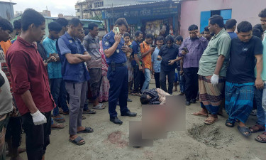 নারায়ণগঞ্জে ড্রেন থেকে যুবকের বস্তাবন্দি লাশ উদ্ধার