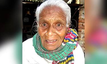 রাষ্ট্রীয় মর্যাদায় সমাহিত বীর মুক্তিযোদ্ধা সখিনা বেগম