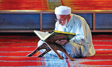 কোরআন পাঠের সময় মুমিনের অভিব্যক্তি