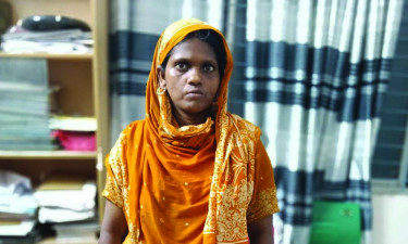 পুলিশ ডেকে প্রতিবেশীকে আটকের দাবিতে আত্মহত্যার চেষ্টা, গৃহবধূ গ্রেপ্তার