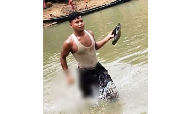 দা উঁচিয়ে চাঁদা দাবি, শ্রমিকের ওপর হামলা