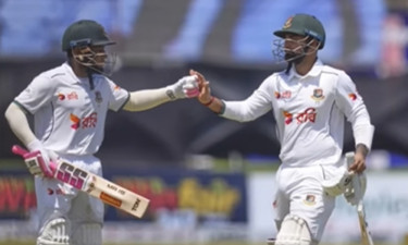 লিটন, শান্ত, মুশফিকে রানের পাহাড়ে টাইগাররা