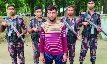 মহেশপুর সীমান্তে ভারতীয় নাগরিক আটক