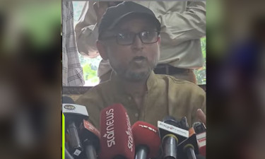 এখন থেকে ৫ আগষ্ট সরকারি ছুটি : মোস্তফা সরয়ার ফারুকী