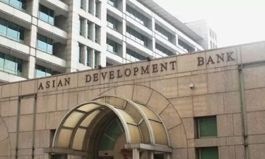বাজেট সহায়তা হিসেবে ৯০ কোটি ডলার দিচ্ছে এডিবি