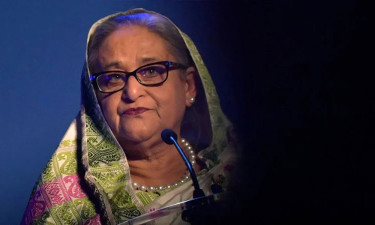 চট্টগ্রামে শেখ হাসিনাসহ ১৬৭ জনের বিরুদ্ধে হত্যাচেষ্টা মামলা