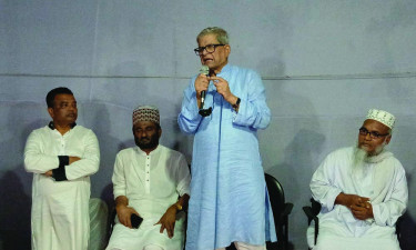 বাংলাদেশকে চাপে ফেলতে সীমান্তে পুশ-ইন করছে ভারত : মির্জা ফখরুল