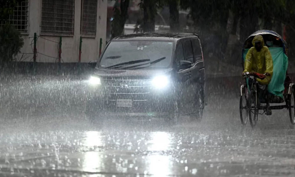 ৩ বিভাগে ভারি বর্ষণের শঙ্কা