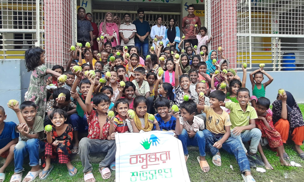 গলাচিপায় বসুন্ধরা শুভসংঘের উদ্যোগে ফল উৎসব অনুষ্ঠিত