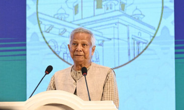 স্বাধীন বিচার বিভাগ গড়তে অন্তর্বর্তী সরকার প্রতিশ্রুতিবদ্ধ : প্রধান উপদেষ্টা