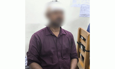চারা না দেওয়ায় কৃষি কর্মকর্তাকে মারধর করলেন বিএনপি নেতা