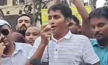 জুলাই-আগস্টে শিবির-এনসিপির কোনো ছবি দেখাতে পারলে রাজনীতি ছেড়ে দেব : ছাত্রদল নেতা