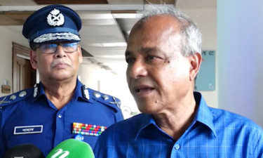 মব সৃষ্টিকারীদের আইনের আওতায় আনব : স্বরাষ্ট্র উপদেষ্টা