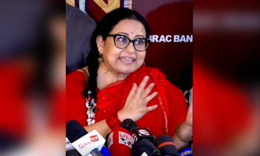 ‘দর্শকের প্লেটে সব রকম থাকুক’