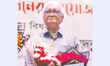 হাসিনার হাতে মুজিবের  দ্বিতীয় মৃত্যু হয়েছে