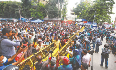দাবি না মানলে যমুনা ঘেরাওয়ের হুমকি বিডিআর সদস্যদের
