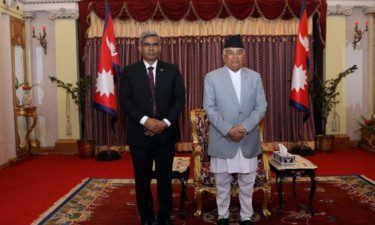 নেপালের রাষ্ট্রপতির কাছে বাংলাদেশি রাষ্ট্রদূতের পরিচয়পত্র পেশ