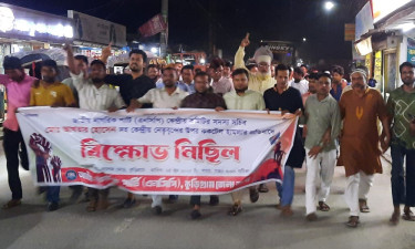 কেন্দ্রীয় নেতৃবৃন্দের ওপর ককটেল হামলার প্রতিবাদে কুড়িগ্রামে এনসিপির বিক্ষোভ মিছিল