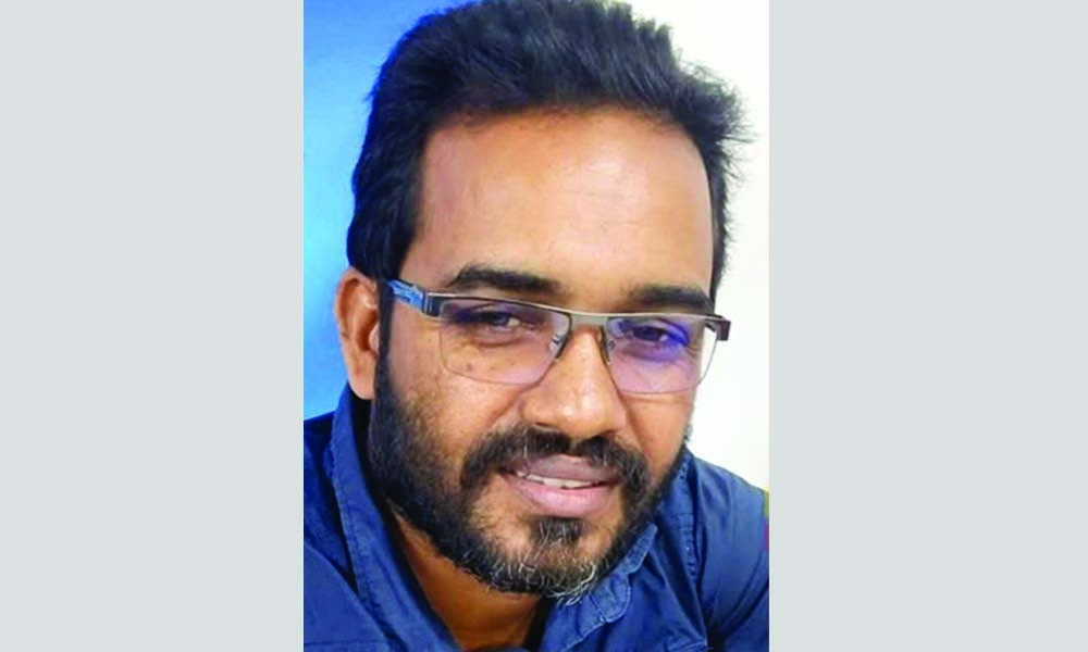 হত্যার উদ্দেশ্যে সাংবাদিককে কুপিয়ে জখম