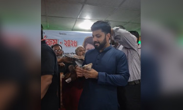 নবায়ন ফি দিয়ে সদস্য ফরম পূরণ করলেন ইশরাক