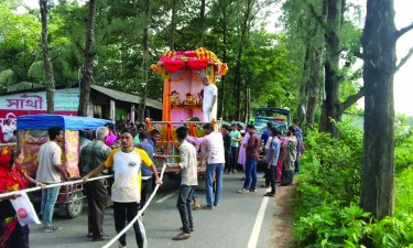 চন্দনাইশে রথযাত্রায় বিদ্যুৎস্পৃষ্টে আহত ৮, আশঙ্কাজনক ৩