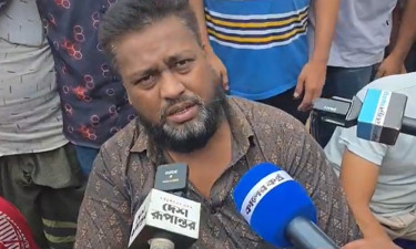 মিরপুরে ডিএনসিসির উচ্ছেদ অভিযান, রাস্তায় বসে পড়লেন ব্যবসায়ীরা