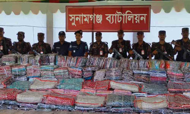 সুনামগঞ্জ সীমান্তে বিপুল ভারতীয় পণ্য জব্দ