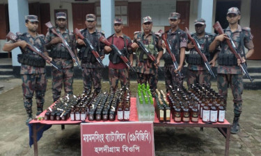 শেরপুর সীমান্তে ২৭৭ বোতল ভারতীয় মদ জব্দ