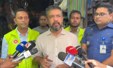 সাভারে পরিবেশ অধিদপ্তরের অভিযান, ২ হাজার ৫০০ কেজি পলিথিন জব্দ