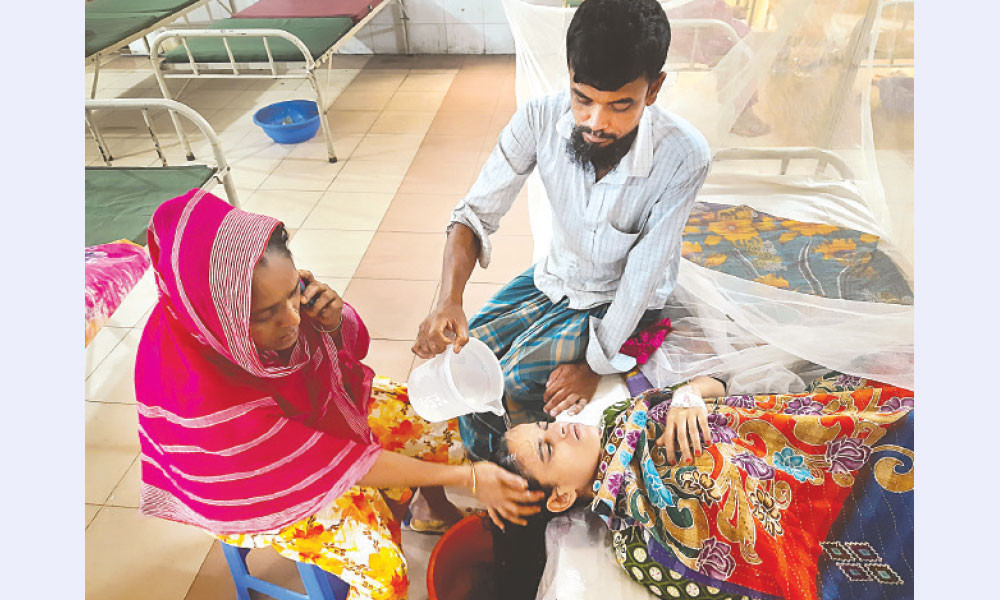 ডেঙ্গুতে আক্রান্ত হয়ে ১০ দিন ধরে হাসপাতালে