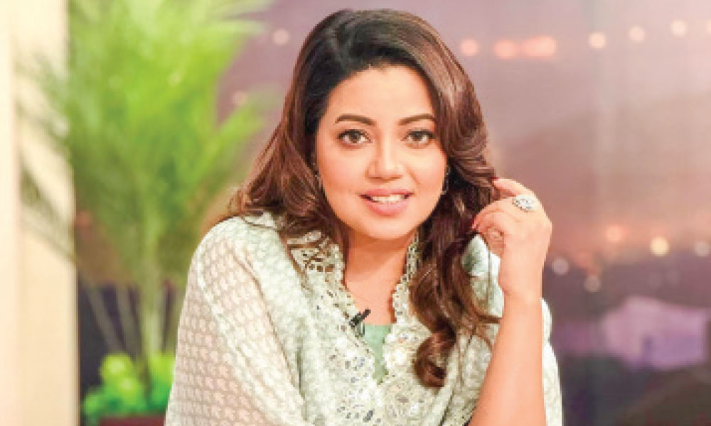 কথা রাখলেন গায়িকা কনা
