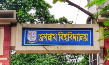 জবি শিক্ষকের বিরুদ্ধে অপপ্রচারে সাদা দল ও প্রশাসনের প্রতিবাদ