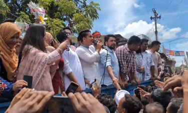 রাজারহাটে জুলাই পদযাত্রায় যোগ দিয়েছেন এনসিপির কেন্দ্রীয় নেতারা