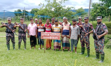 সুনামগঞ্জে ২ মানব পাচারকারীসহ আটক ৬