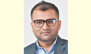 কনজিউমার খাত ঝড়ের মধ্য দিয়ে যাচ্ছে