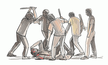 মুরাদনগরে ৩ জনকে পিটিয়ে হত্যা : ‘মোবাইল ছিনতাই’ ঘটনার সূত্রপাতে