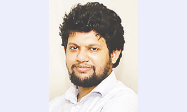 ‘মব’ নয়, জুলাইয়ের ছাত্র-জনতা