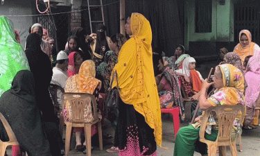 গোপালগঞ্জে বাসের ধাক্কায় ট্রাক ড্রাইভার ও হেলপার নিহত