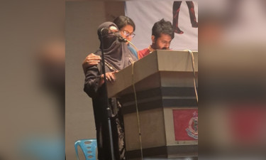 ‘আমার স্বামী জুলাই আন্দোলনে শহীদ আর আমাকে হত্যা মামলা দেওয়া হয়েছে’