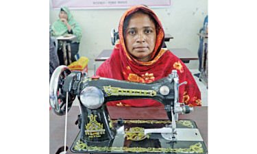 স্বামীর পাশে দাঁড়াবেন শেফালী