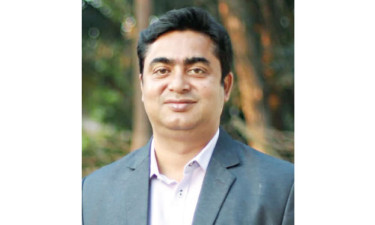 বসুন্ধরা গ্রুপ সব সময় মানুষের পাশে থাকে
