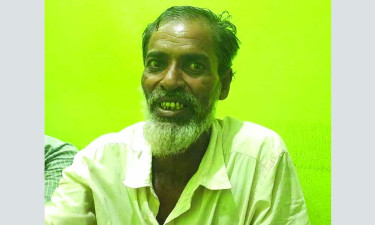 পুলিশ পরিচয়ে চালককে হাতকড়া আনতে পাঠিয়ে অটোরিকশা নিয়ে উধাও