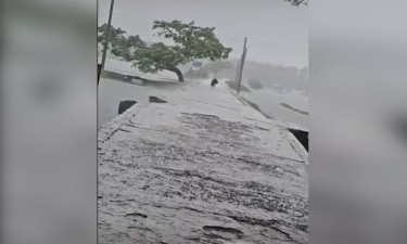 টানা বৃষ্টিতে সেন্ট মার্টিনে পানিবন্দি দেড় শতাধিক পরিবার