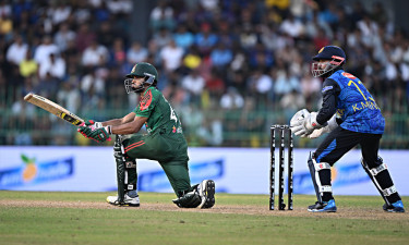 ২৪৯ রানের লক্ষ্য দিল বাংলাদেশ