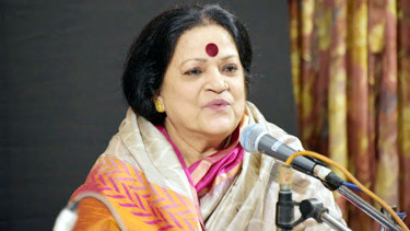 দীর্ঘদিন পর বাংলাদেশের গানে হৈমন্তী শুক্লা