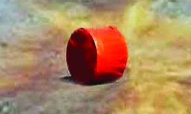 রাজধানীর ফার্মগেট ও মহাখালীতে ককটেল বিস্ফোরণ