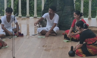 পর্যটকদের ভিড় বাড়ছে খাগড়াছড়ি