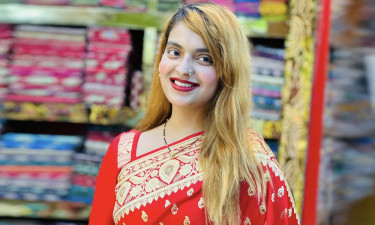 ‘খুব ভয়ে আছি’, ভিডিও বার্তায় বললেন অভিনেত্রী