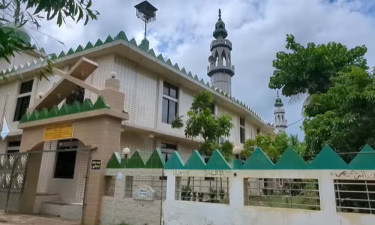 ঐতিহাসিক গোলাম মোহাম্মদ জামে মসজিদ, মানত করলে পূরণ হয় আশা